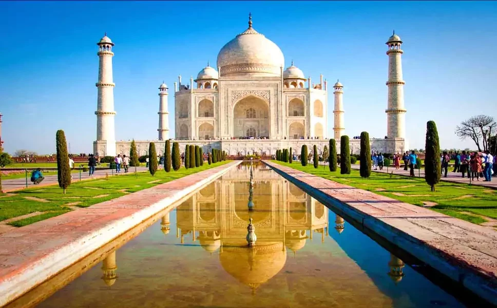 Best Time To Visit Taj Mahal