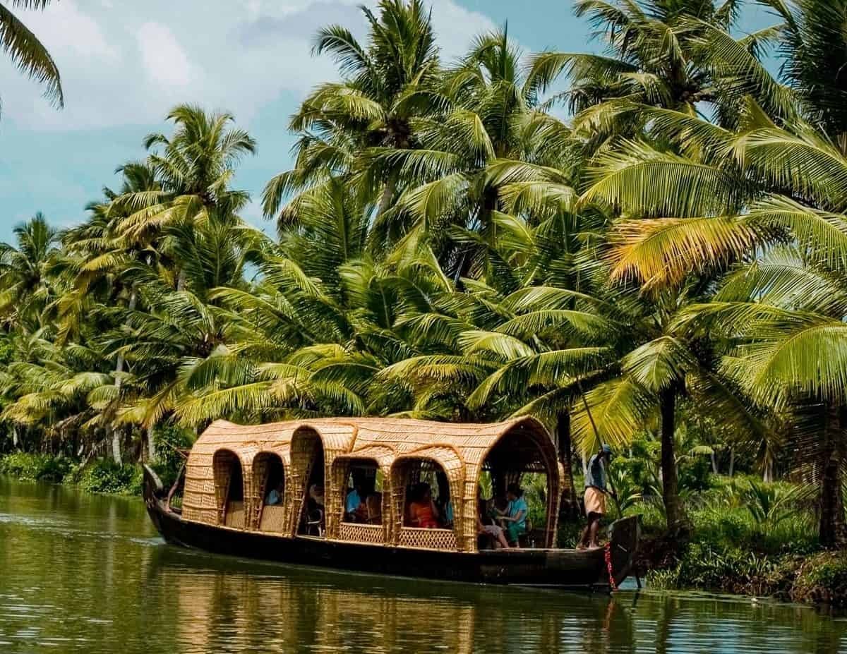 Kerala Backwaters Destination
